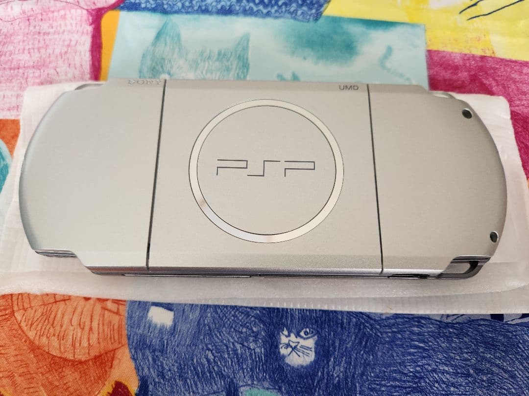 PSP3000MS ミスティックシルバー