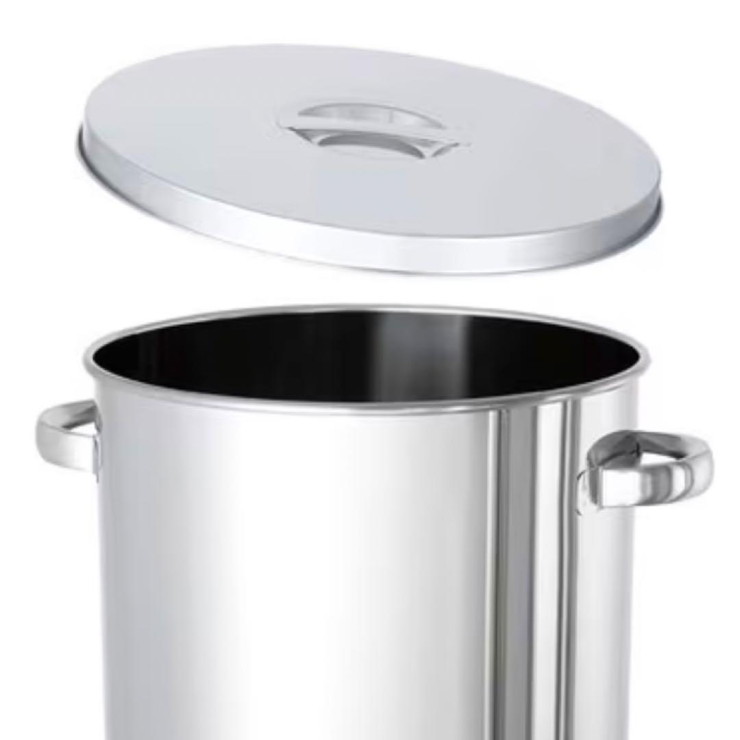 ✴︎新品未使用！ステンレス蓋付きタンク✴︎