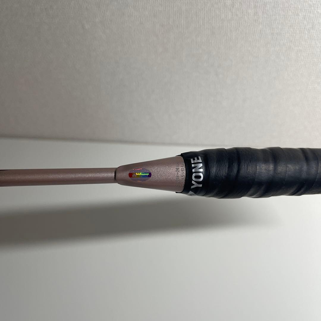 バドミントン　ラケット　ヨネックス　美品