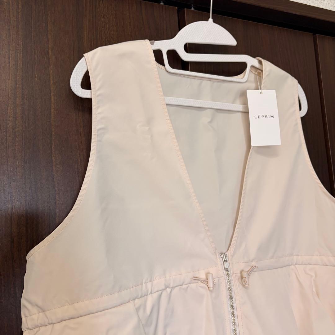新品タグ付き LEPSIM レプシム ゆきは企画 ギャザー2WAYベスト 08
