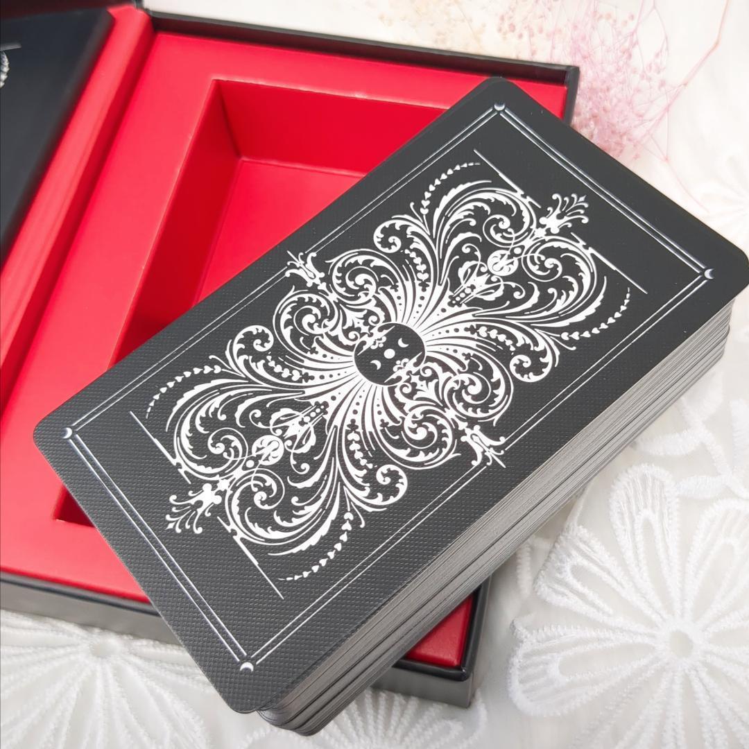 【セール特価品】正規品タロットカード✨白黒の世界の幻影デッキ モノクロ