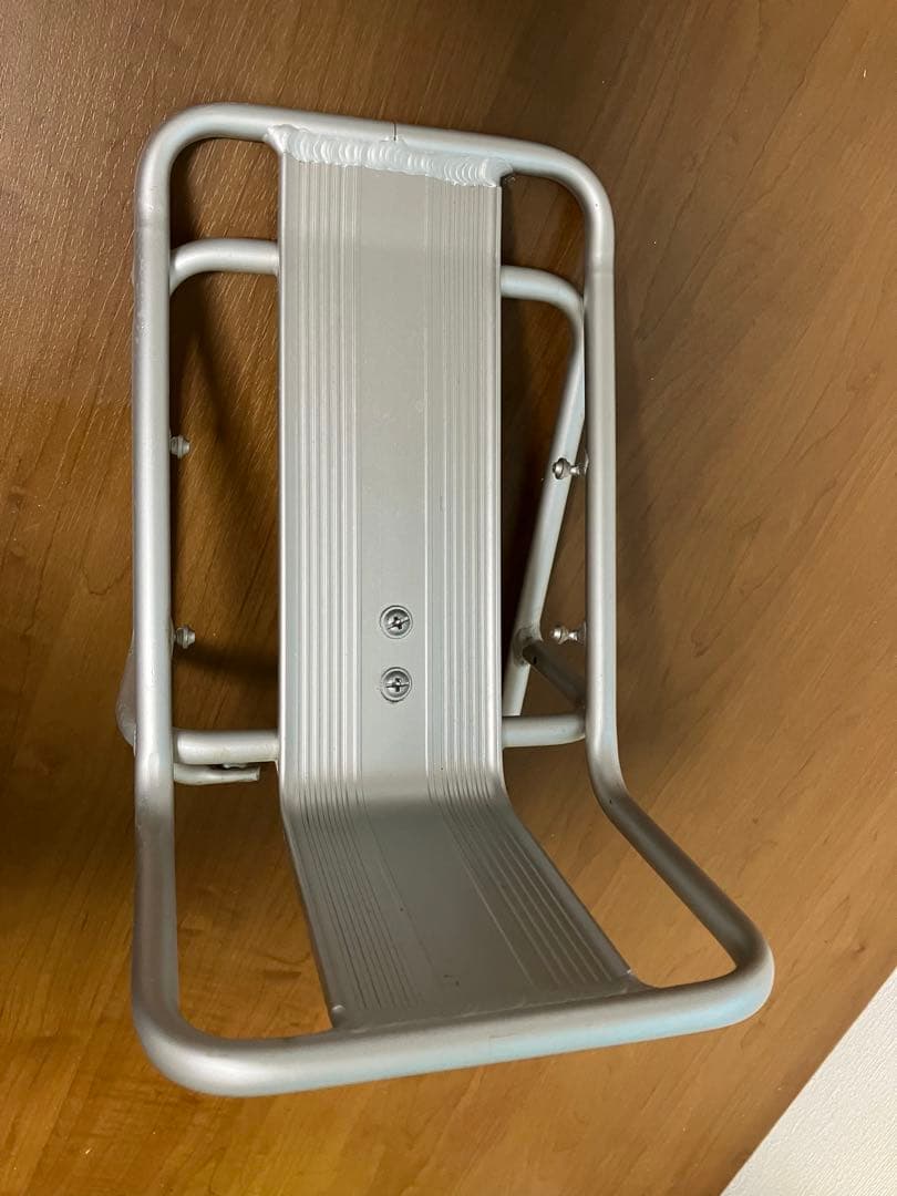 ジャイアント　エスケープR3（ヘルメット、ポンプ、ペットボトルケージ付き）