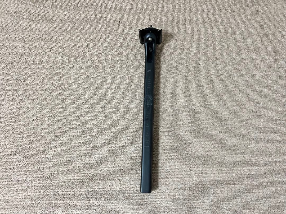 FOCUS IZALCO MAX 9 DISC　(2021)