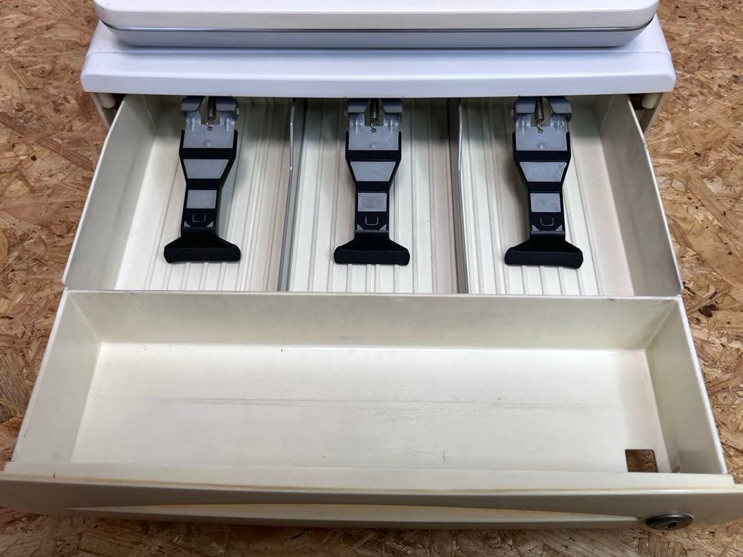 [送料無料　美品]CASIO TE-2300 電子レジスター 15部門 説明書付