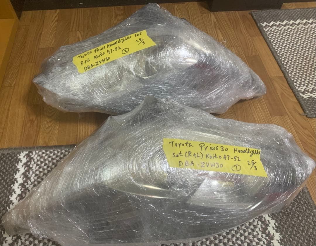 プリウス ZVW30 後期型 Sグレード 純正HIDヘッドライト 左右セット