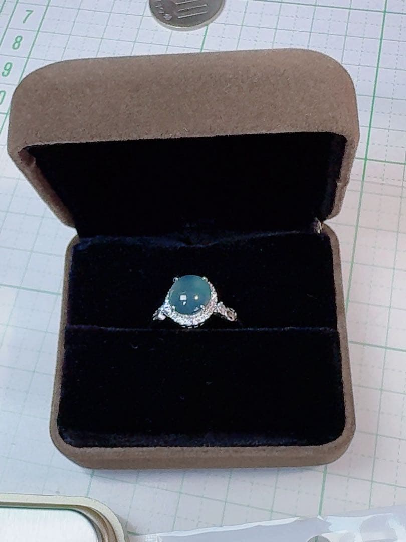 M-055天然翡翠《本物保証》フリーサイズ指輪 現状約15号 リング S925