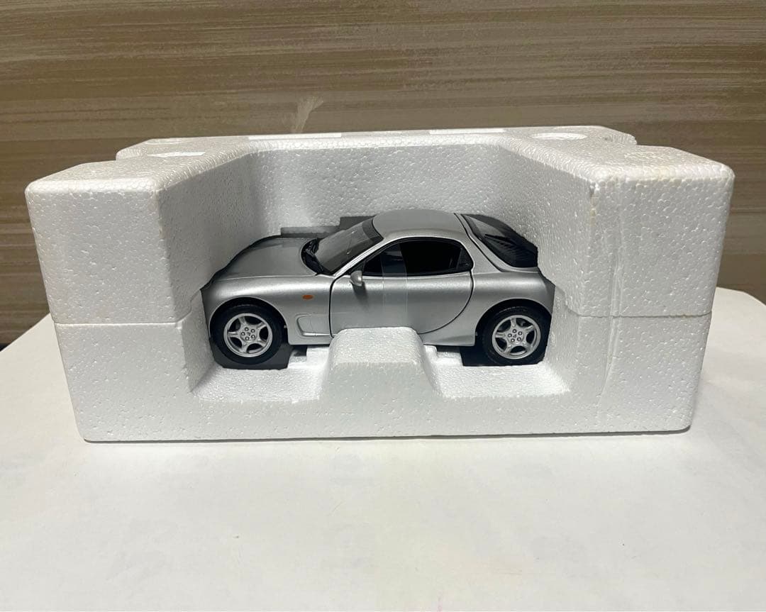 京商 1/18 MAZDA RX-7 R-Handle 7009S シルバー