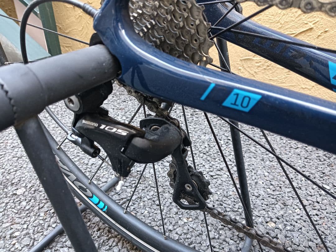 【FUJI】カーボンロードバイク SL2.5 2017 size:52 2×11