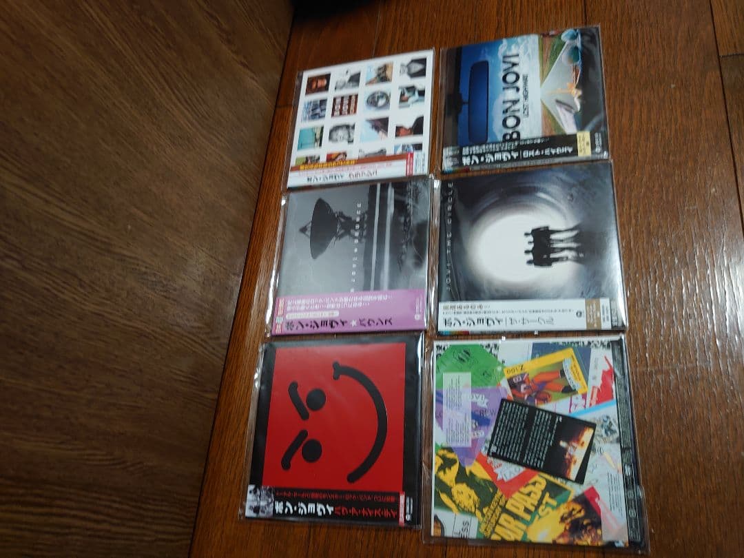ボンジョビ紙ジャケットCD11枚＋ドキュメンタリーDVDBOX