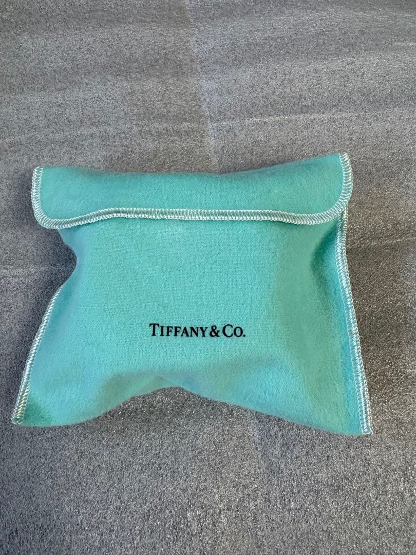 希少品新品未使用ティファニー ジュエリーボックス 空箱 指輪 アクセサリーケース