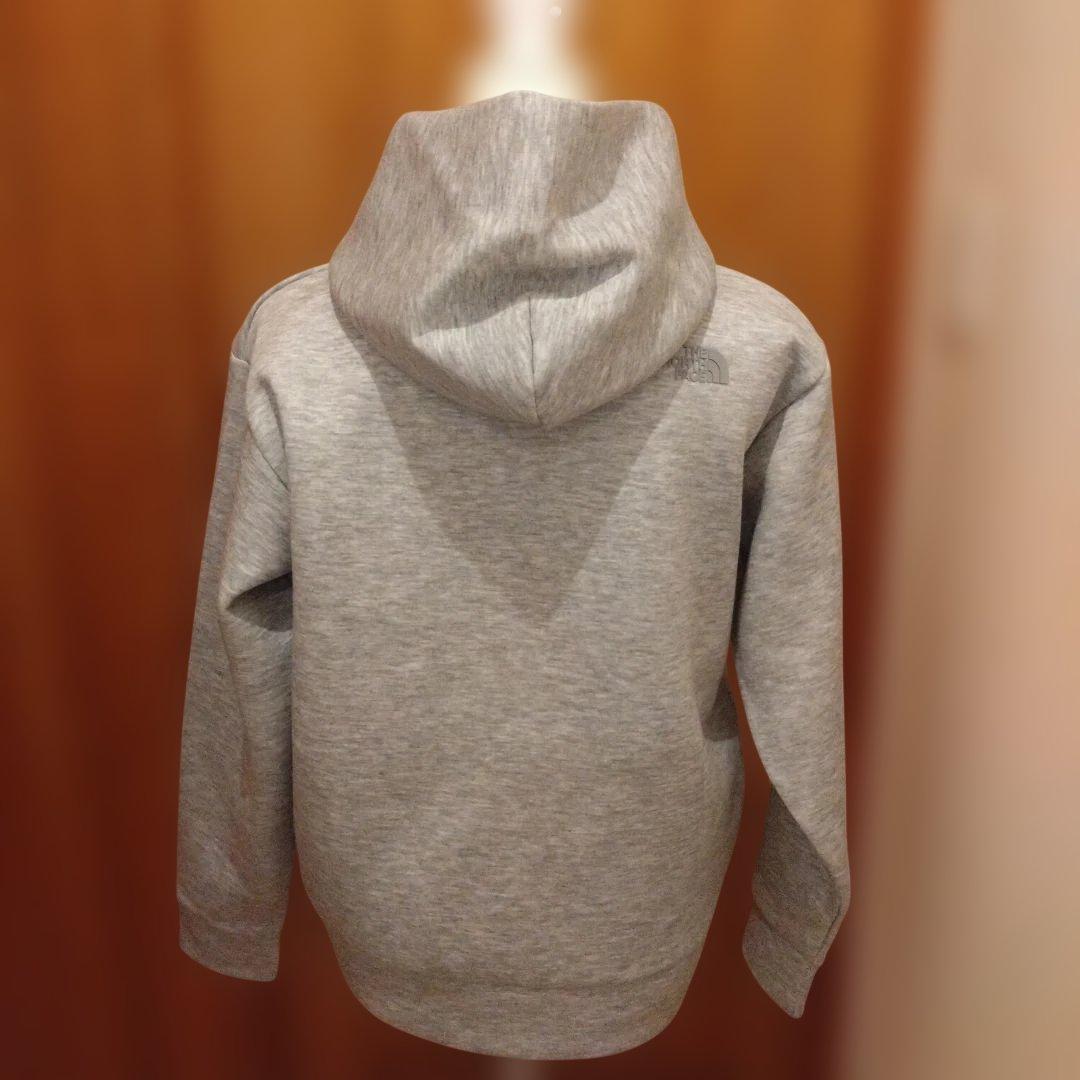 ひ*ー様 THE NORTH FACE テックエアーワイドスウェットフーディー