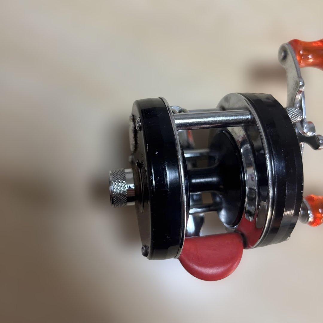 ABU Ambassadeur 4600C Sweden アブガルシア 赤ベロ