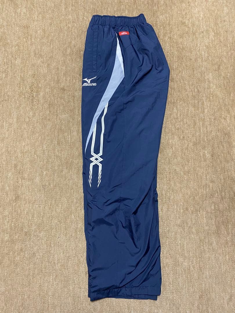 Mizuno ブレスサーモ ウィンドブレーカー上下 メンズL ネイビー 美品です