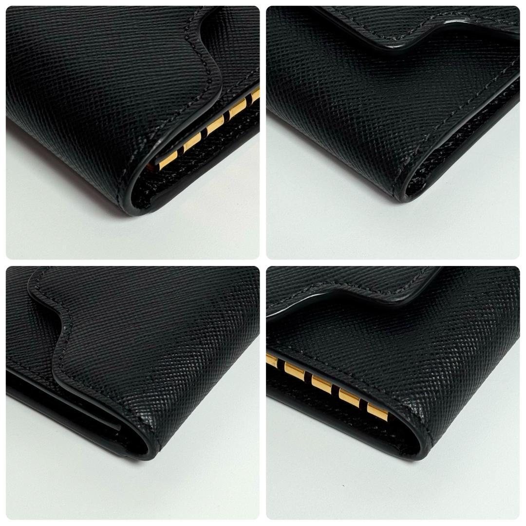 MARNI　マルニ　レザー　キーケース　ブラック　ゴールド　カードケース　財布