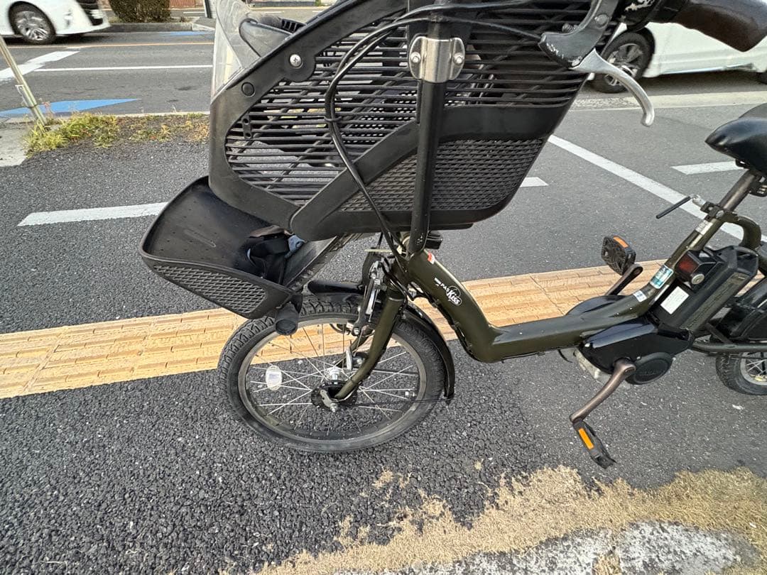 中古20㌅YAMAHA電動アシスト自転車　8.7Ah 大阪
