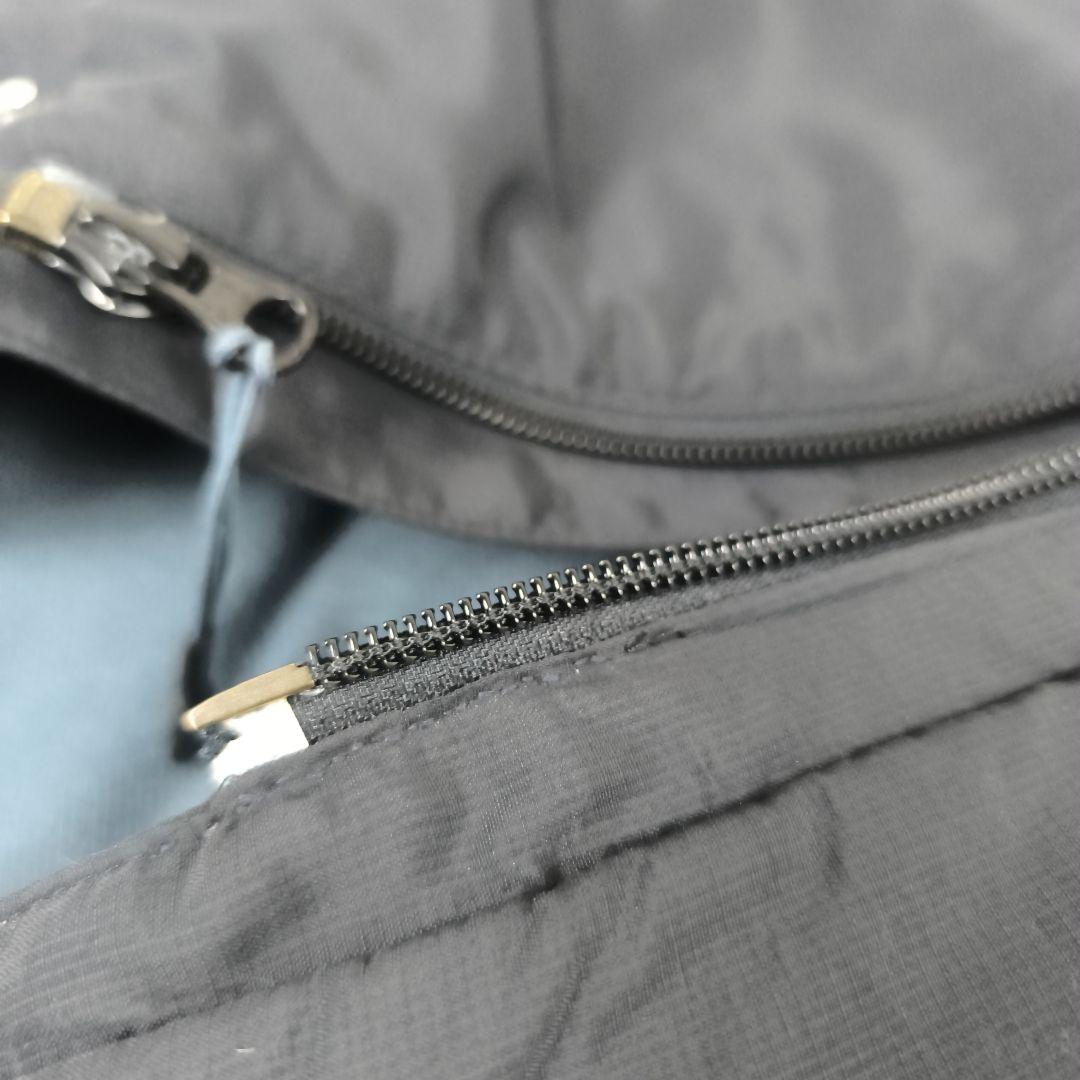 ✨美品✨ アンダーアーマー ベンチコート フード ロゴ刺繍 黒 XL