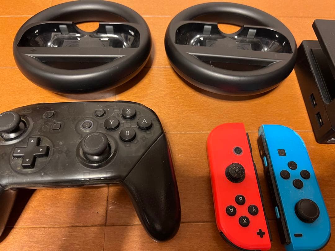 【Nintendo Switch本体や付属品・任天堂】
