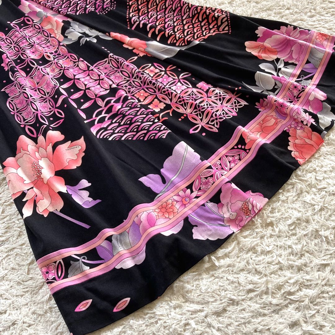 【極美品 近年】レオナール カンカン ボタニカル フラワートリム ワンピース