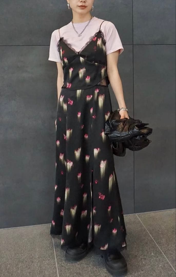 【完売品】Ameri CLARA SATIN CAMI DRESS BLK(S)