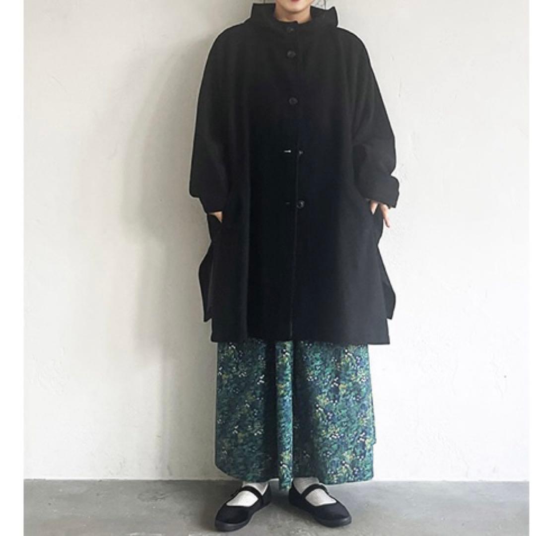 専用★soulberry ふわっとかぶるだけの黒いポンチョ　M-L