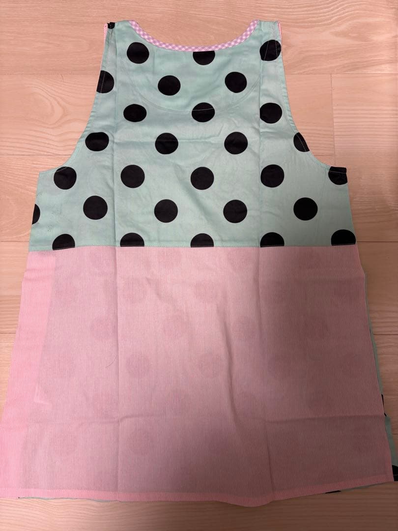 エプロン７枚セット　ディズニー、スヌーピー等