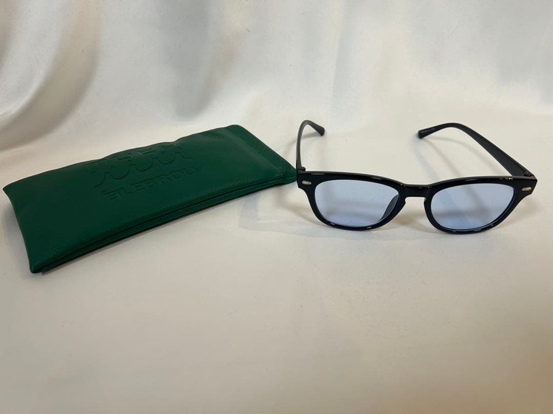 ムータマリン サングラス ケース付き