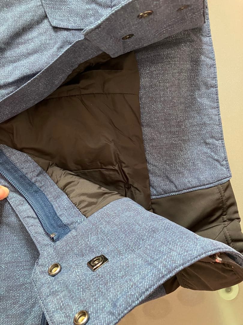 GOLDWIN スキーウェア上下　セット 赤いジャケットと青いパンツ　メンズM