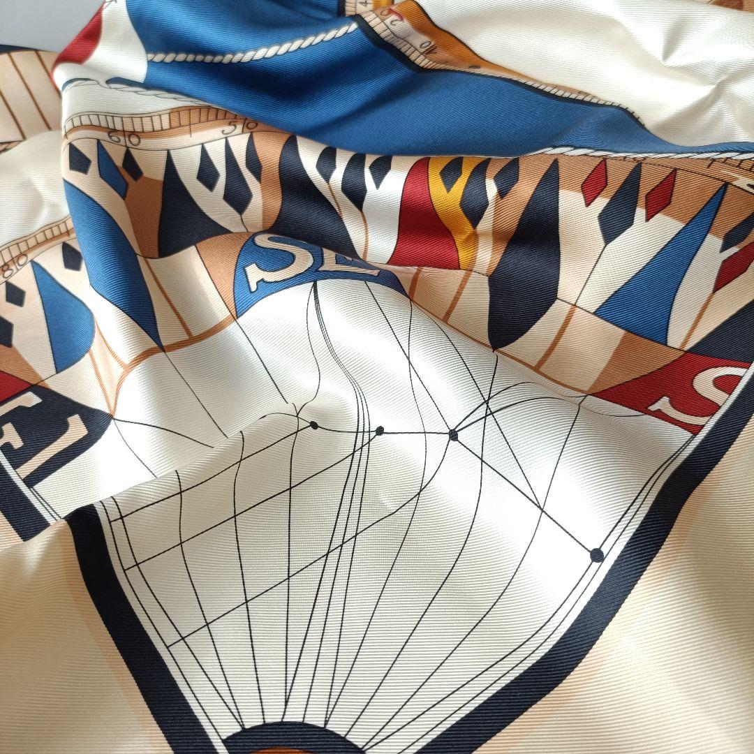 美品　Louis Vuitton Cup イタリア製 シルク スカーフ 大伴