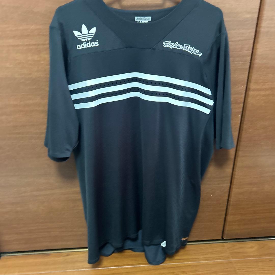 トロイリーデザインパンツ、シャツセット