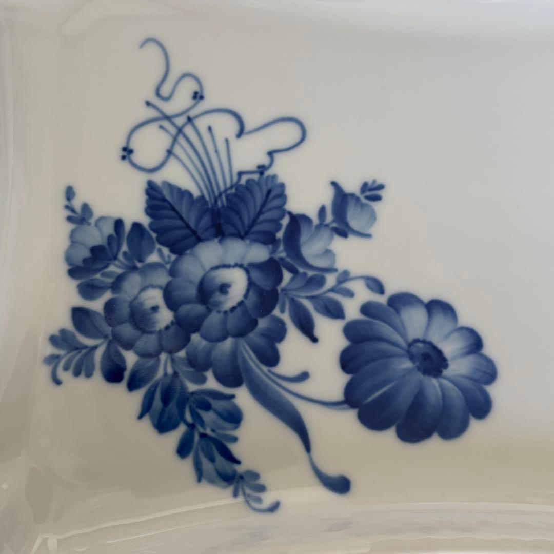 【美品】デンマーク製　ロイヤルコペンハーゲン★ブルーフラワー★オブロングプレート