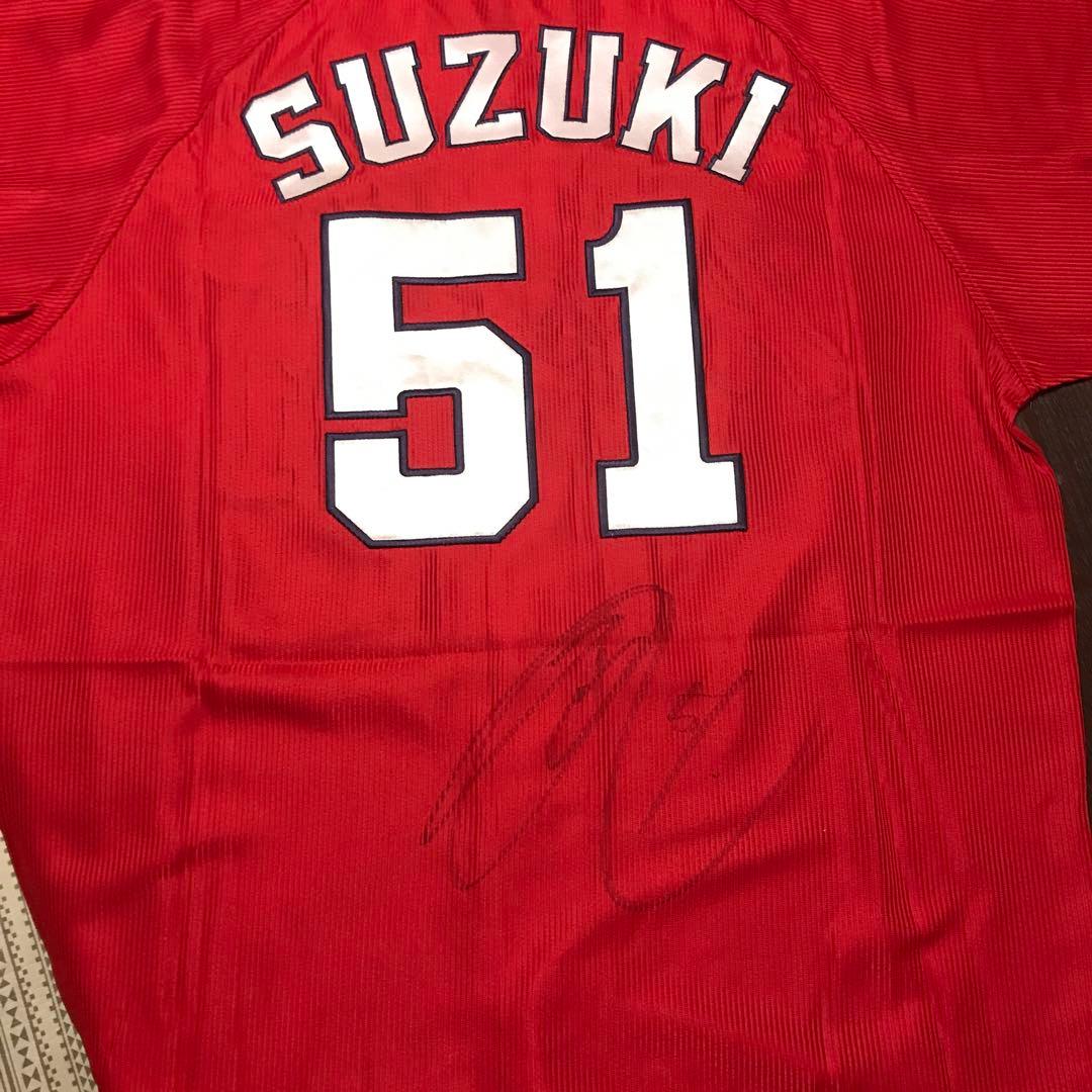 鈴木誠也 51 サイン入り ハイクオリティユニフォーム