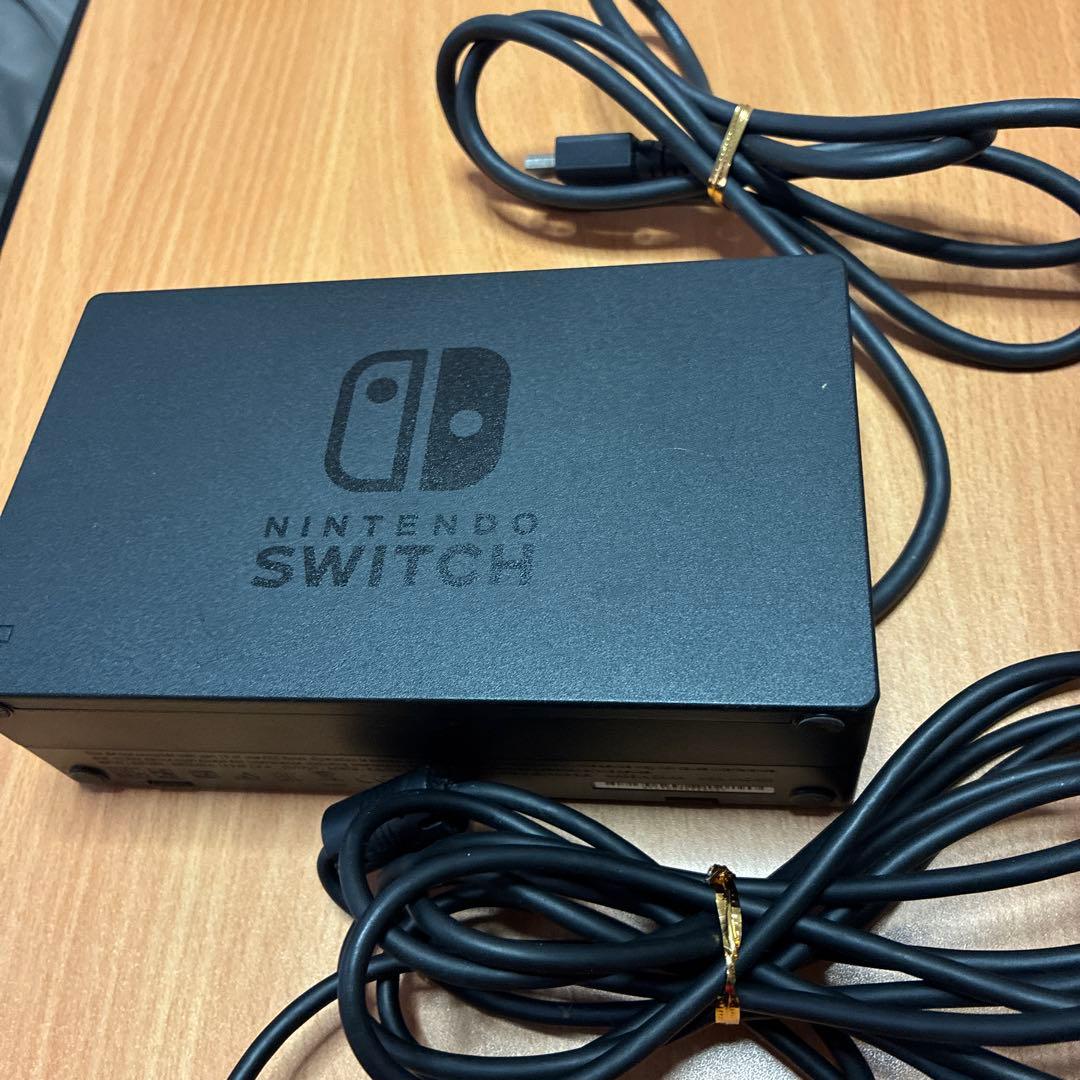 任天堂Switchライト、ケース、充電スタンド、他