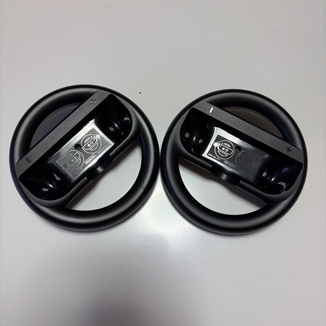 ニンテンドー　【switch】 本体　ハンドル付