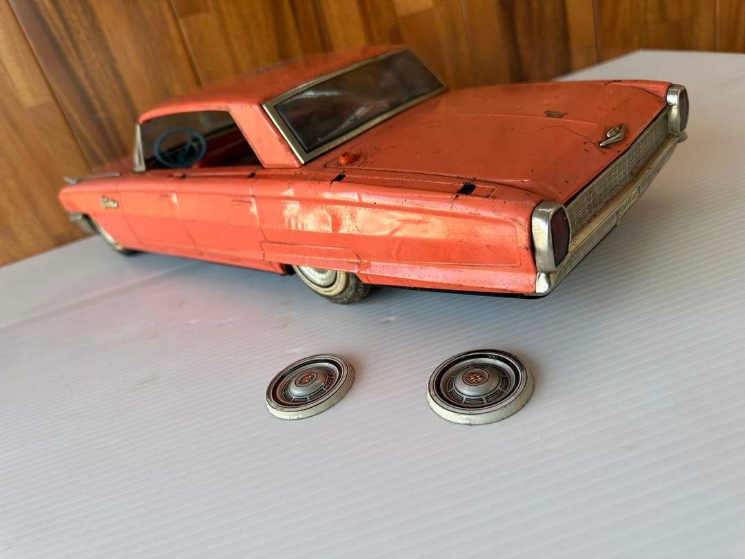 Cadillacキャデラック　ブリキミニカー全長約50cm(a70)