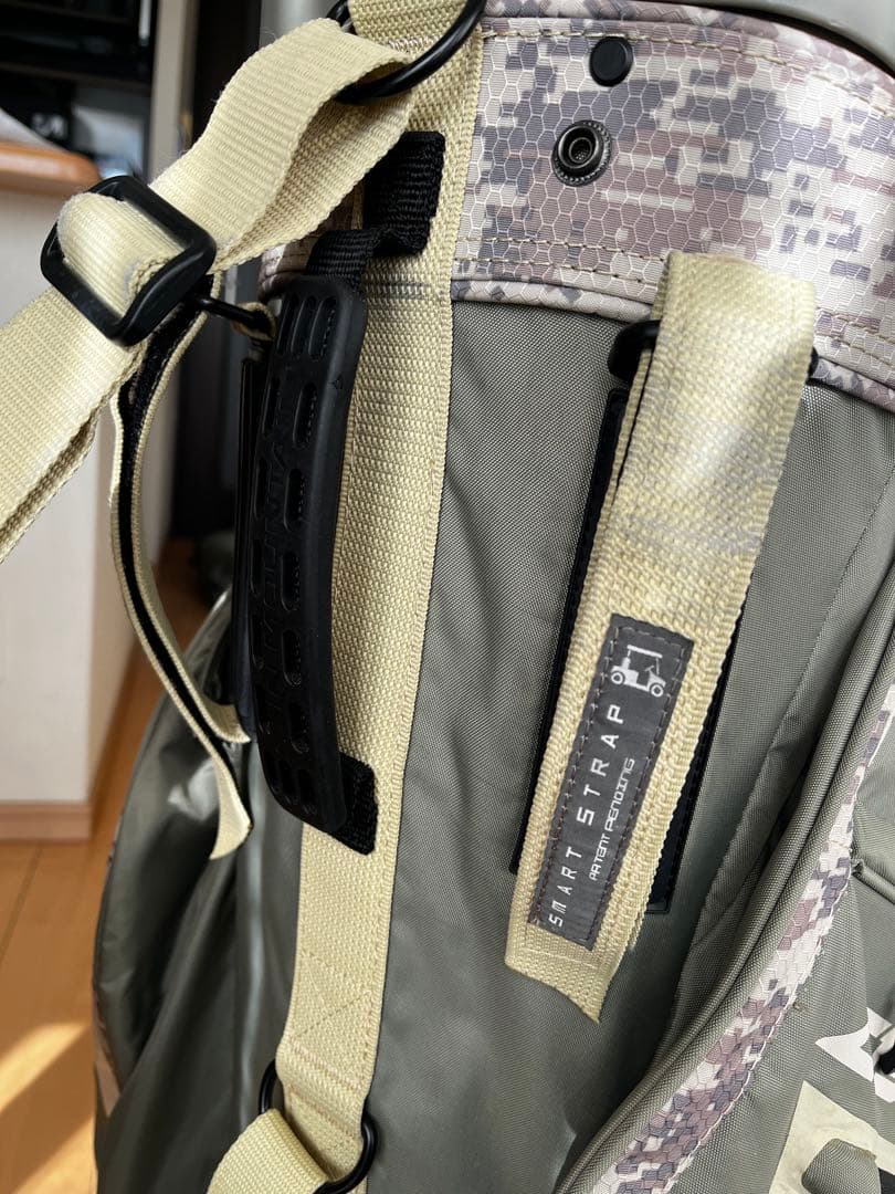 美品希少SUN MOUNTAIN C130 14分割　キャディバッグ カモフラ柄