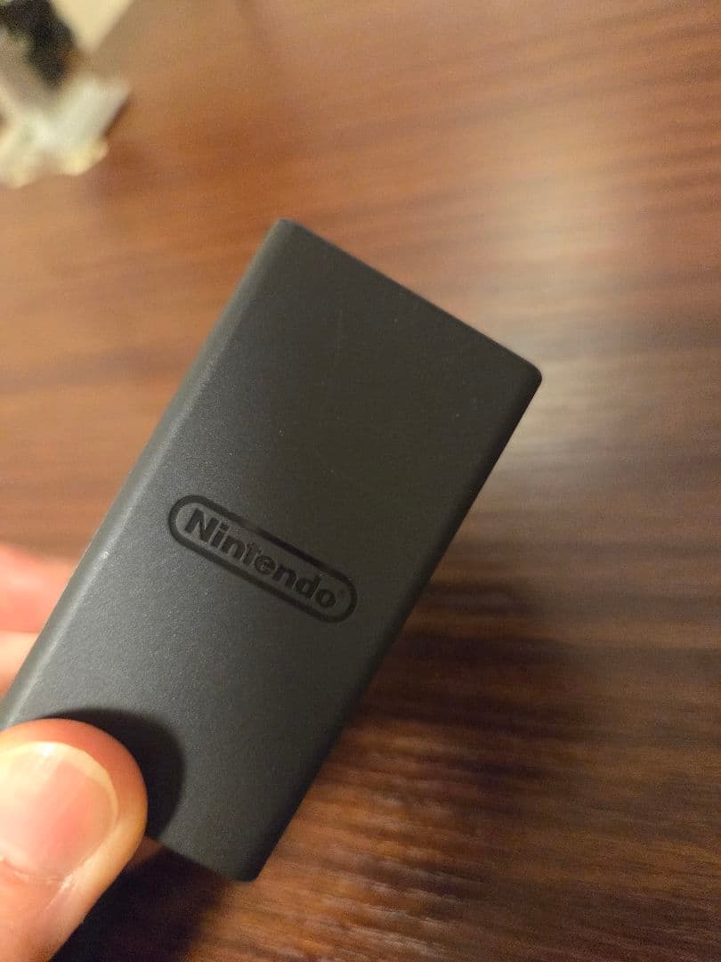 Nintendo Switch 本体 青とオレンジのジョイコン付き