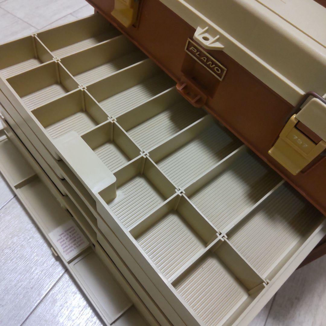 オールド　タックルボックス　ルアー　アンバサダー　ヘドン　アムコ　オールドパル