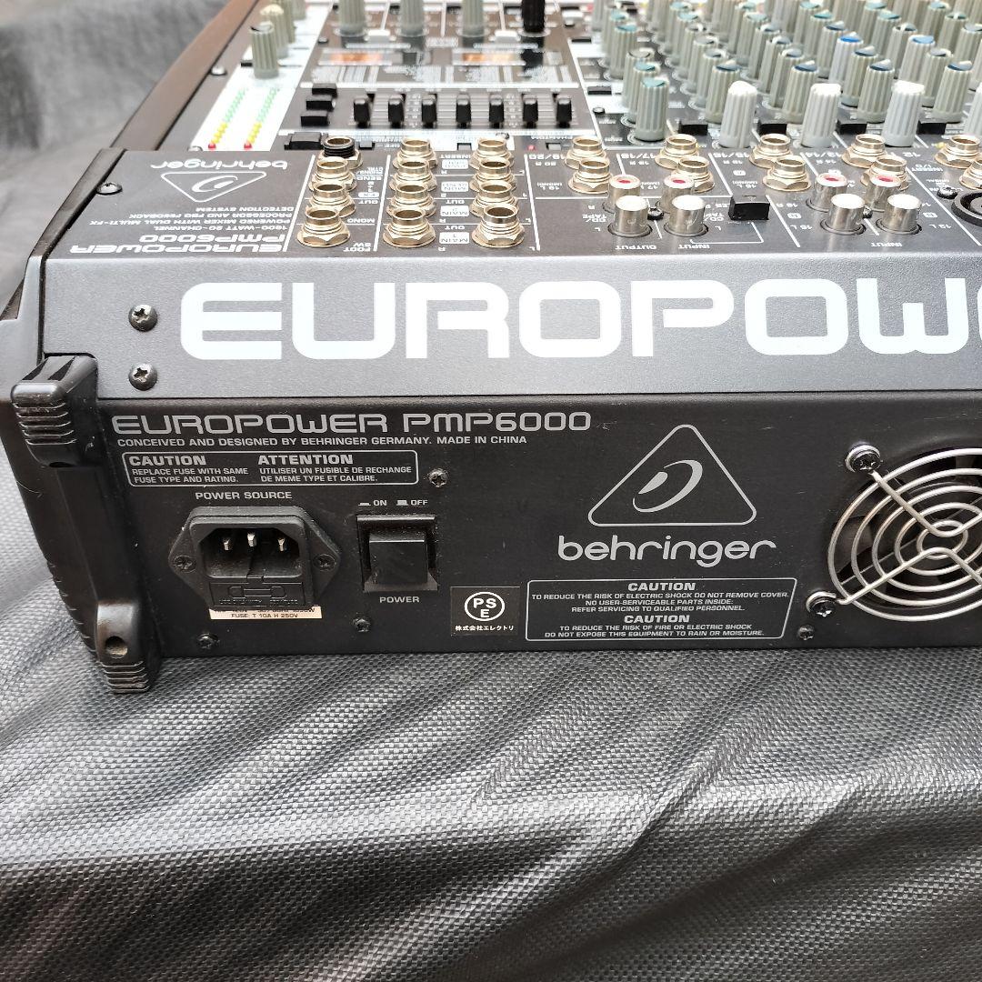 Behringer Europower PMP6000 パワードミキサー