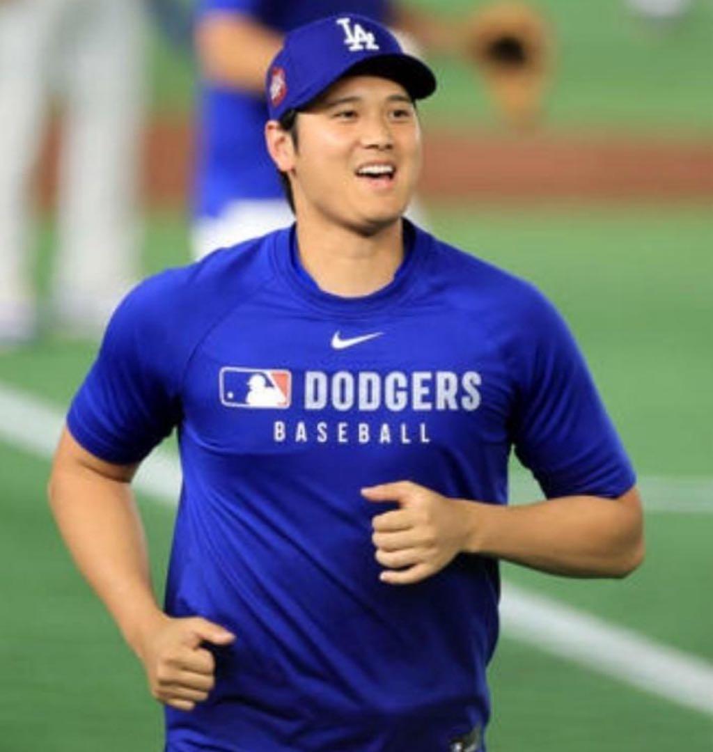 ドジャース 選手着用モデル プレゲームTシャツ サイズM ブラック MLB正規品