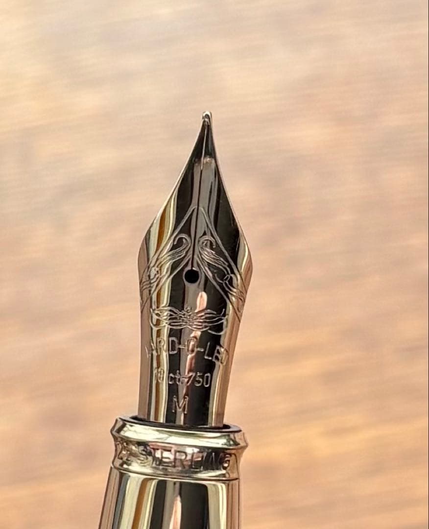 ヤード・オ・レッド ミレニアム2000 万年筆