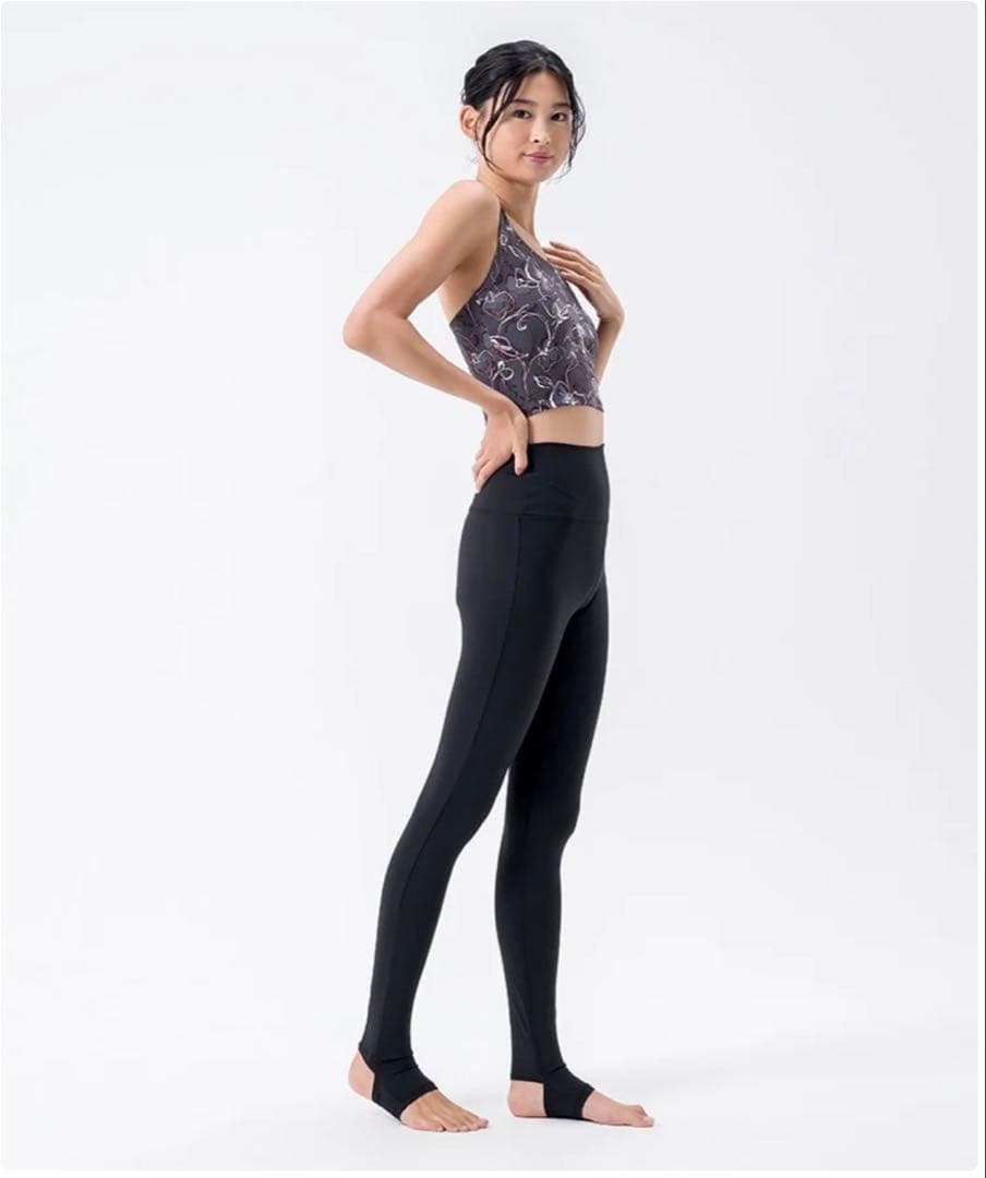 SUKALA プレーンレギンス ブラック Lサイズ　新品