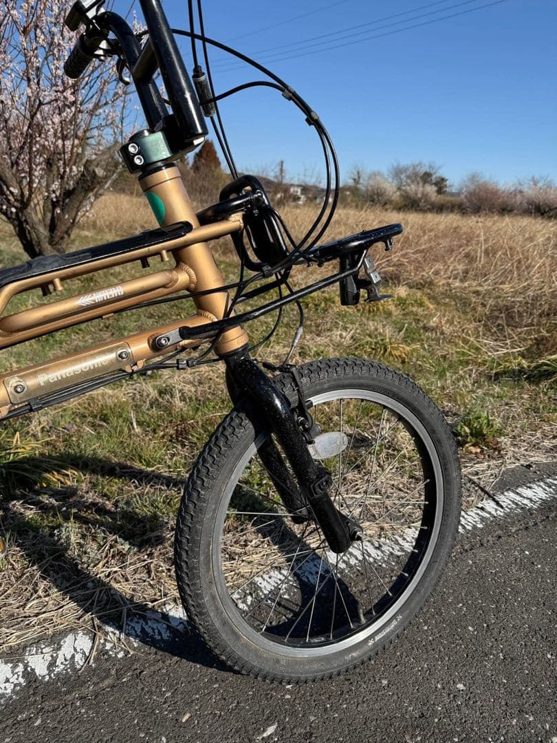 オリーブグリーン 電動アシスト自転車