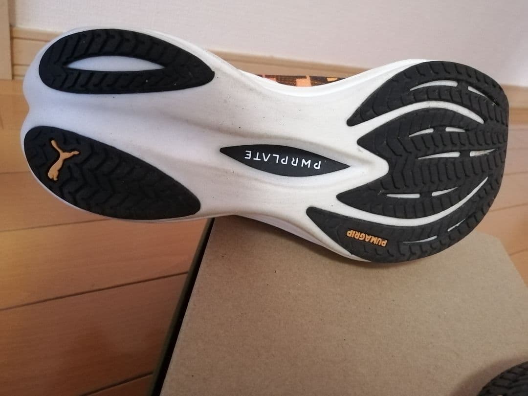 PUMA ディヴィエイトニトロ3 25cm