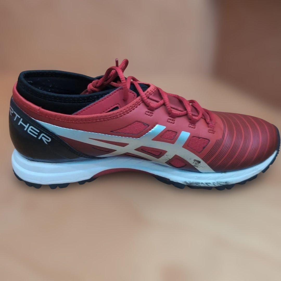 アシックス　スノーターサー　ASICS