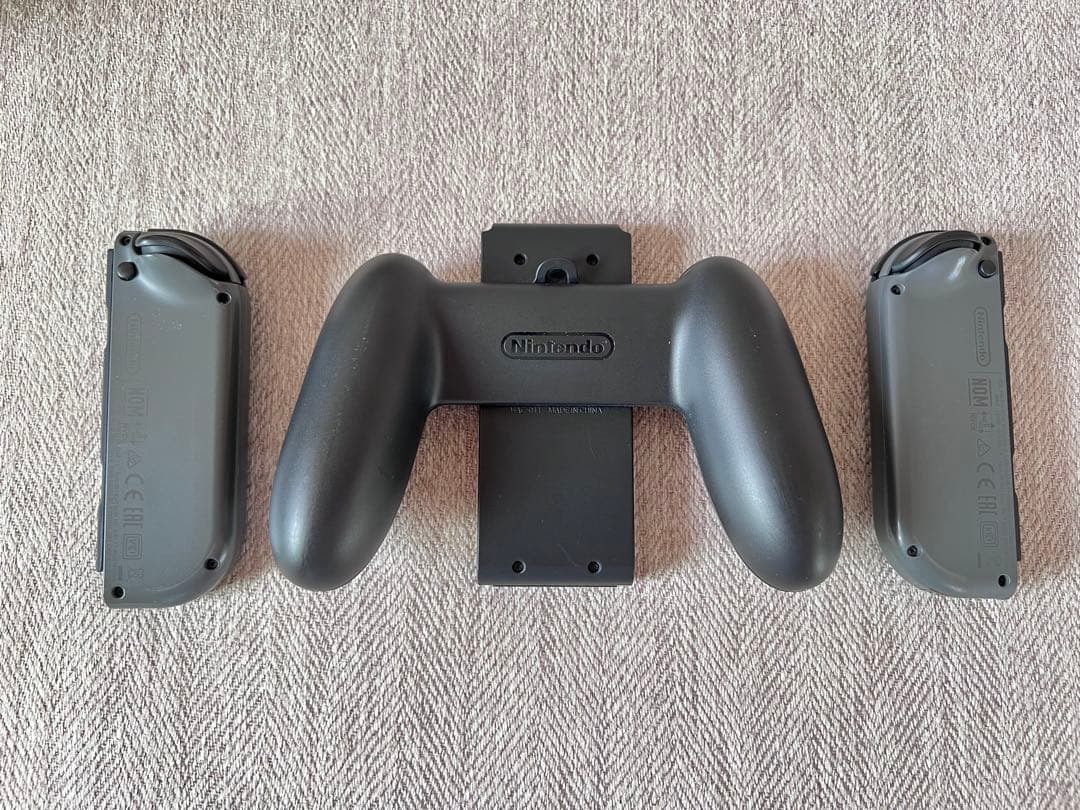 Nintendo Switch グレー 本体 (バッテリー強化版)+ 付属品