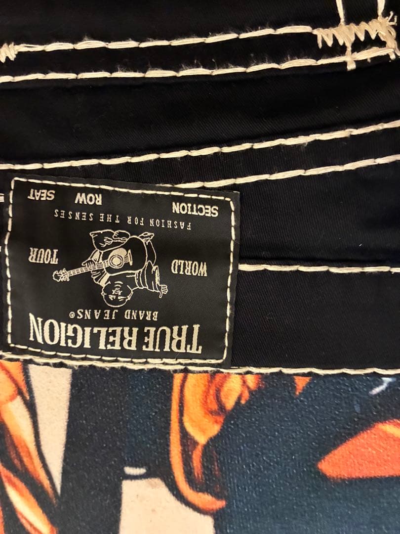 DADA DAB 着用TRUE RELIGIONトゥルーレルジョン