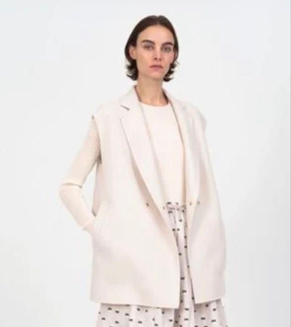 Drawer ドゥロワー　ベスト　ジレ　定価137,500円