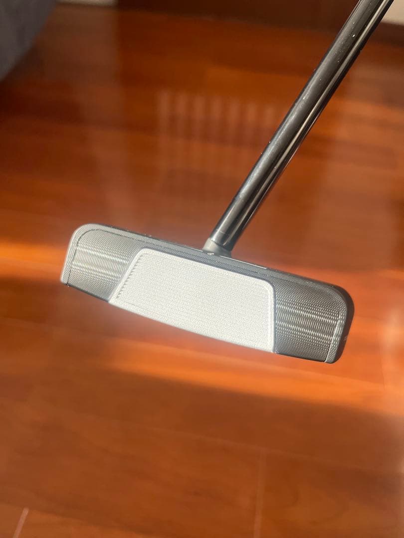 超美品！ODYSSEY 2S2TRI-HOT JAILBIRD パター34インチ