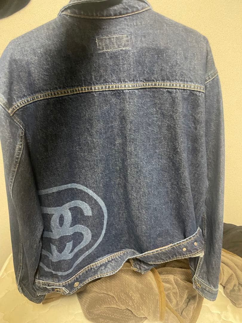 STUSSYダークブルーデニムジャケット