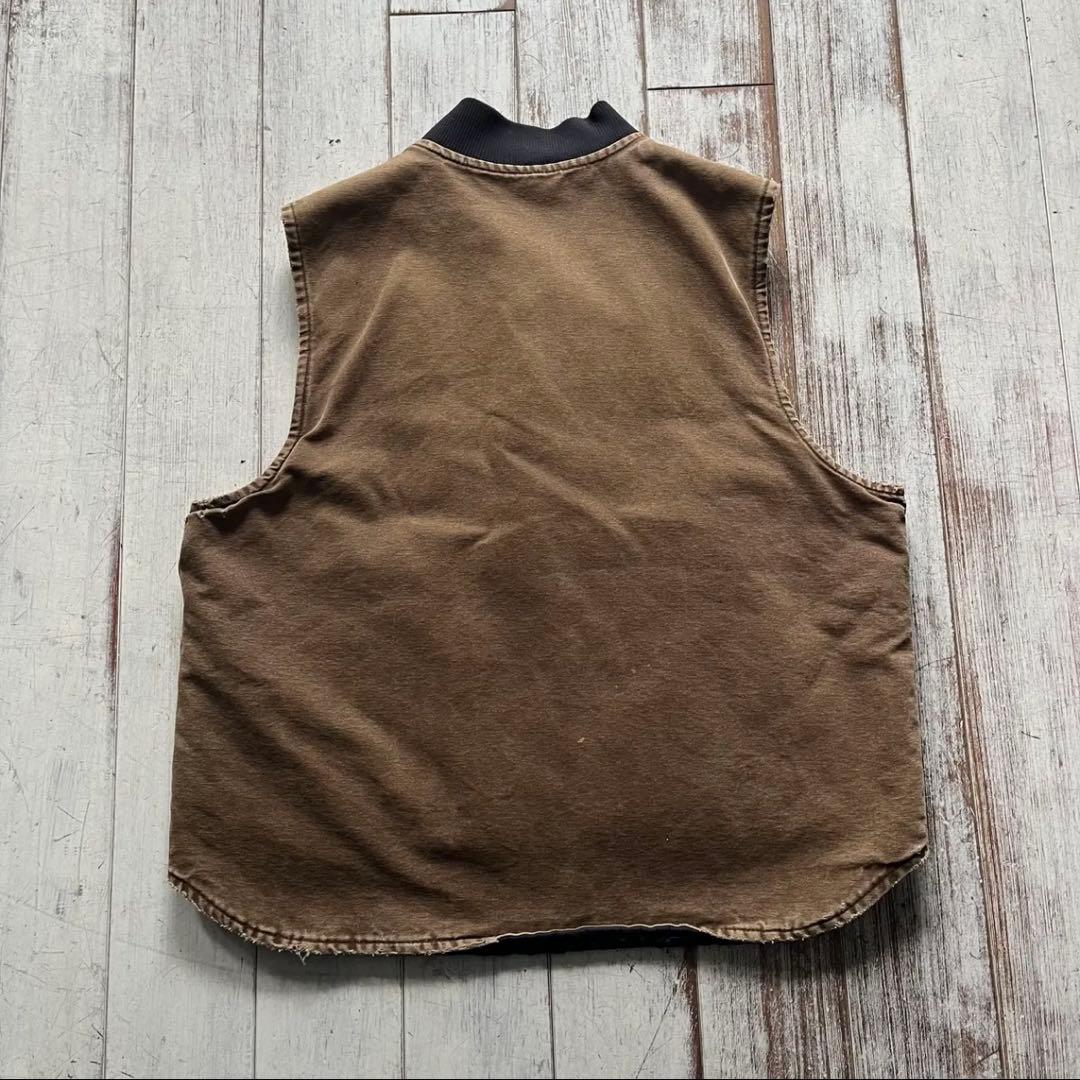 く*い様 -carhartt- fade brown duck vest